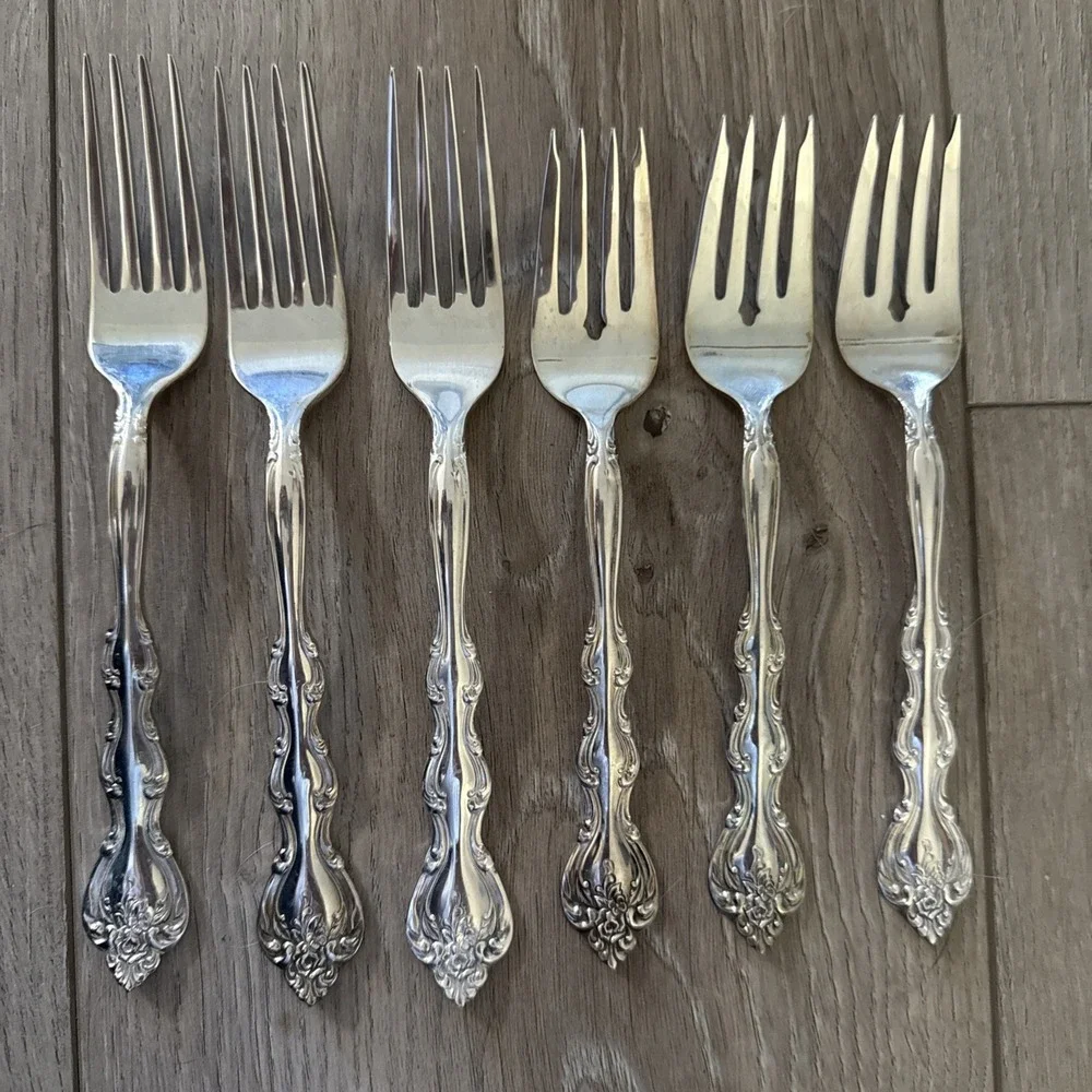 Set of‎ 6 Dinner & Salad Forks 1971 INTERLUDE Vintage International SilverPlate